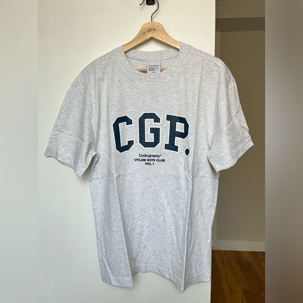 Codegraphy (Korean brand - Musinsa) CGP Arch Logo Short sleeve shirt Unisex M